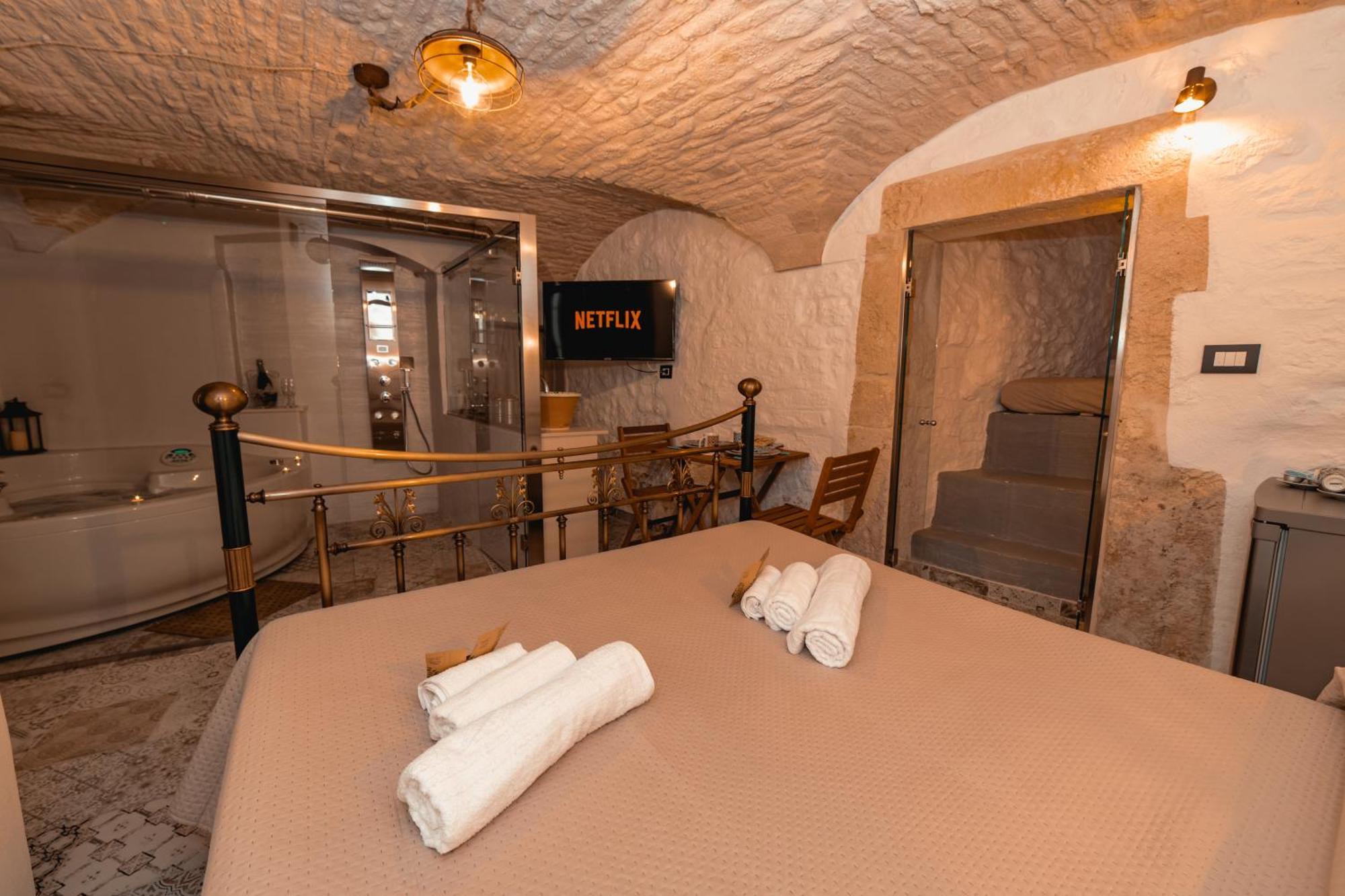 Suite Pietra Bianca - Relax & Spa Мартина Франка Екстериор снимка